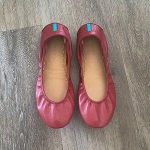 Cardinal Red Tieks Size 7 - Almost new!
